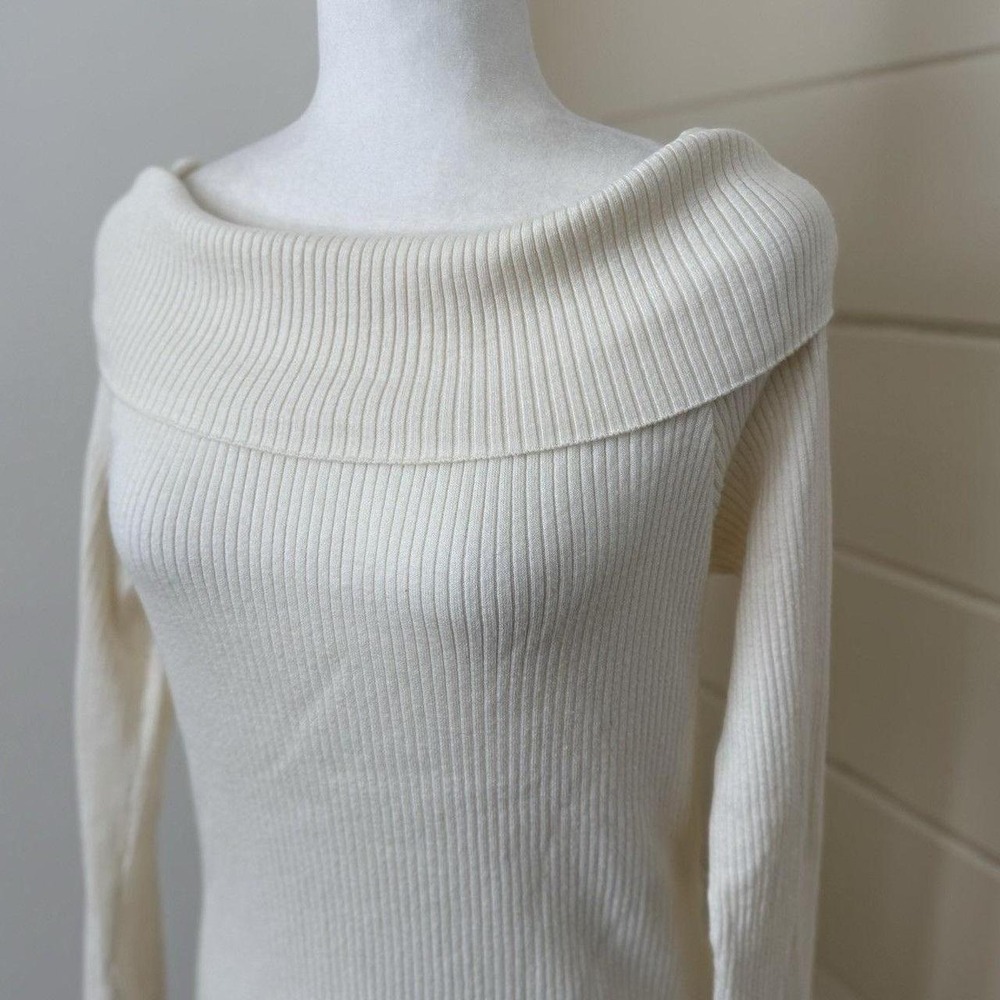 H&M Cream Large Ribbed Raglan Off Shoulder Sweater Top Flirty Casual Feminine
